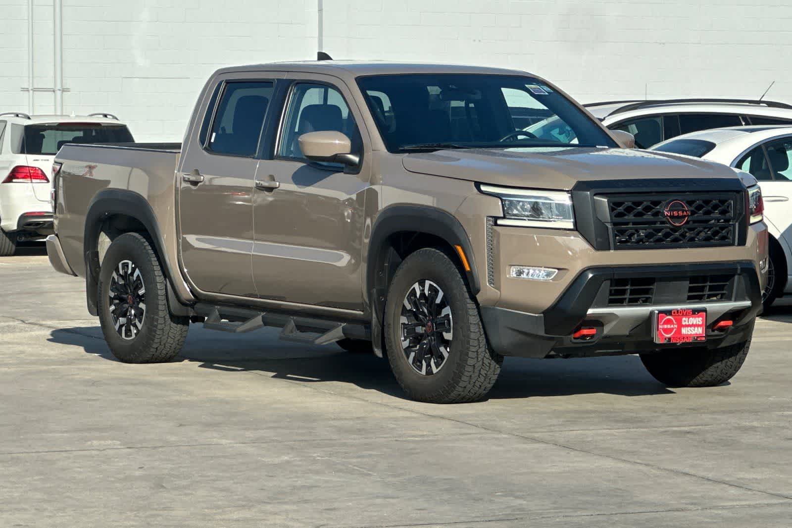 Thumbnail: 2022 Nissan Frontier - 10