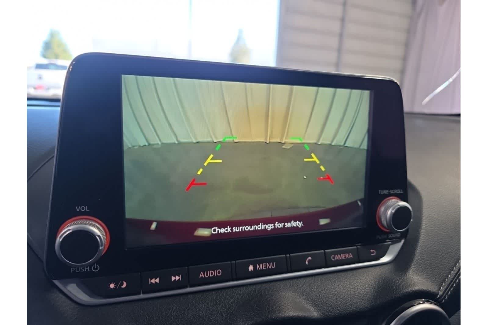 Thumbnail: 2023 Nissan Sentra - 23