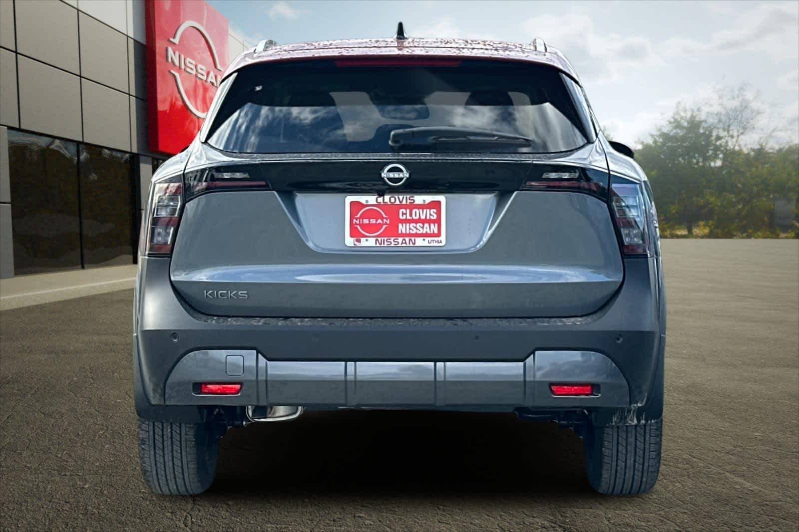 Thumbnail: 2026 Nissan Kicks - 8