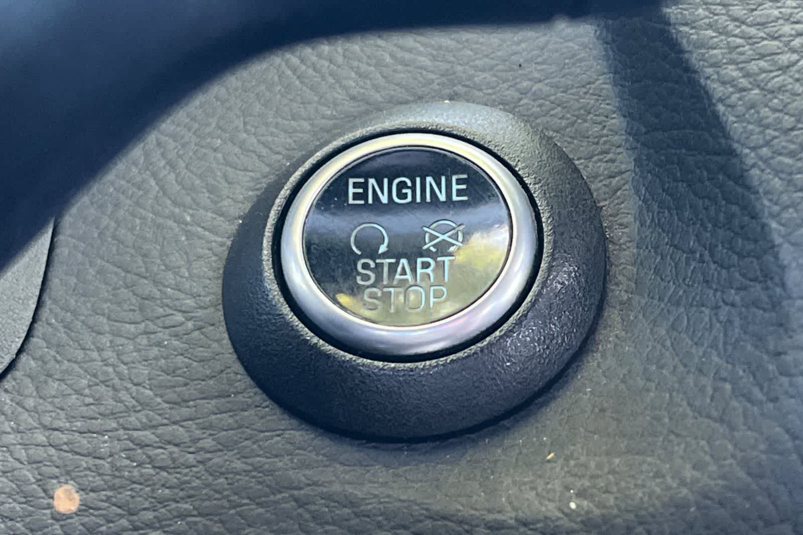 Thumbnail: 2016 Ford Focus - 23