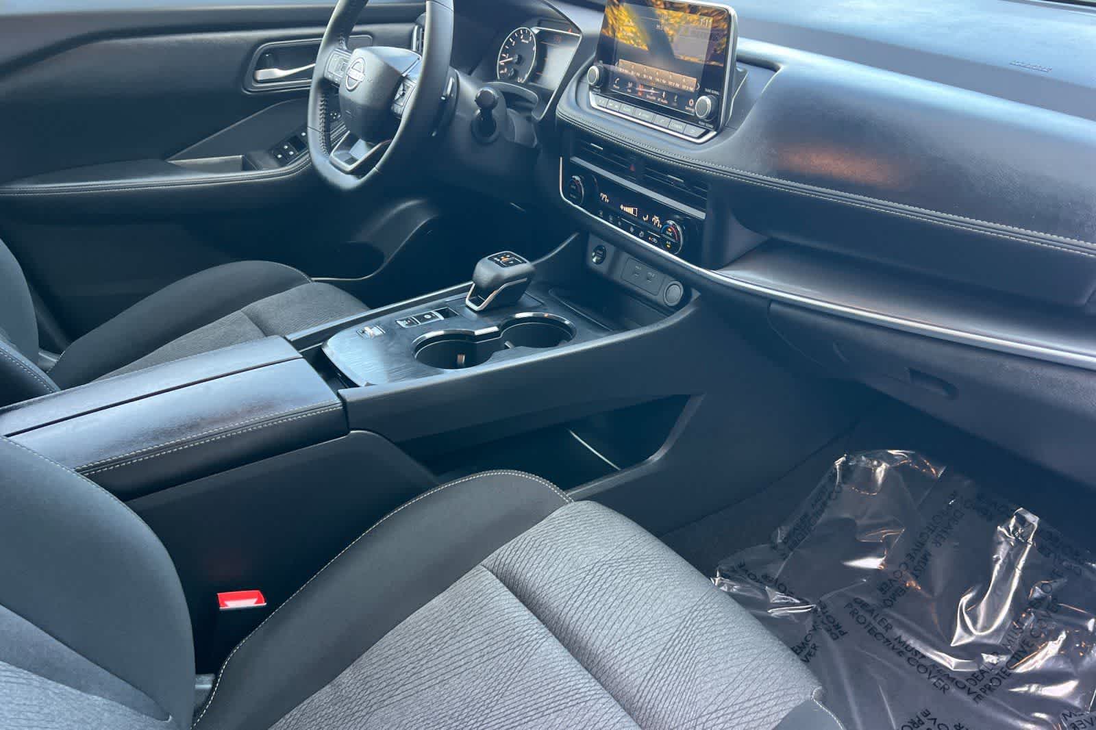 Thumbnail: 2026 Nissan Rogue - 19