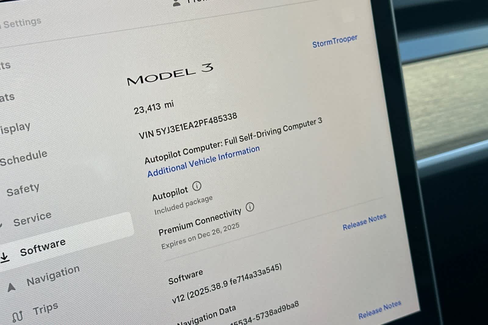 Thumbnail: 2023 Tesla Model 3 - 31