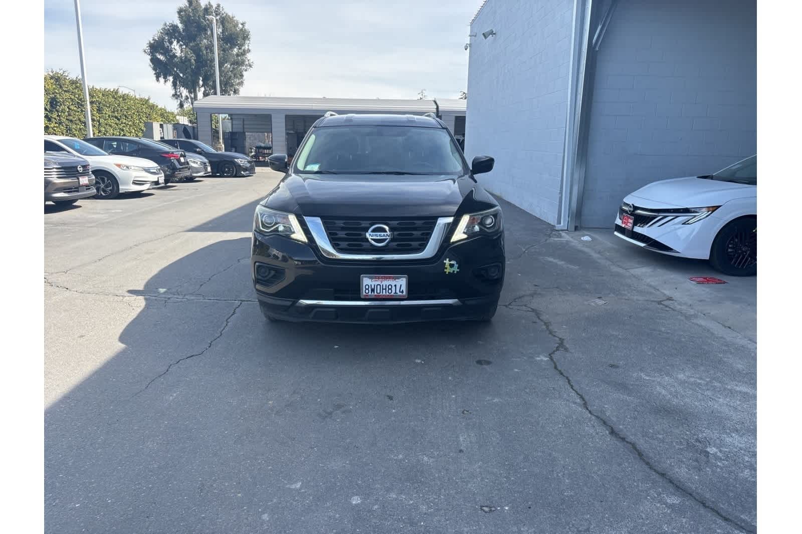 Thumbnail: 2020 Nissan Pathfinder - 11