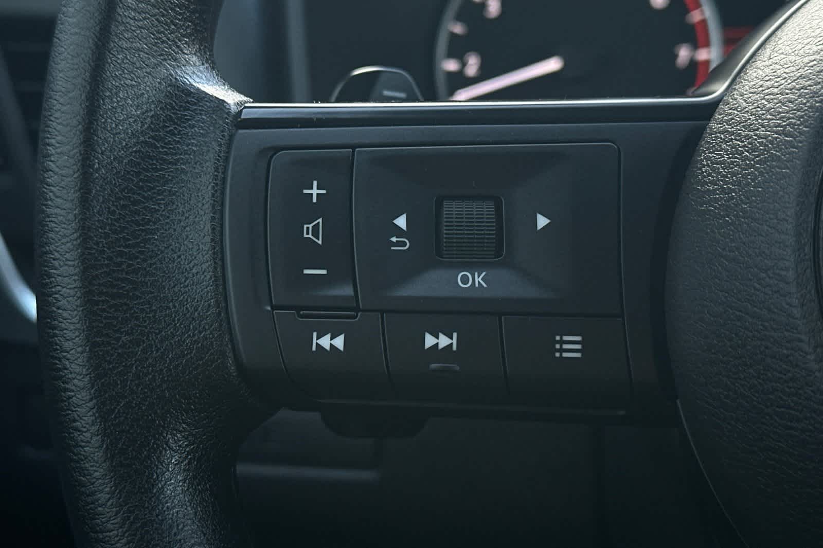 Thumbnail: 2024 Nissan Rogue - 31