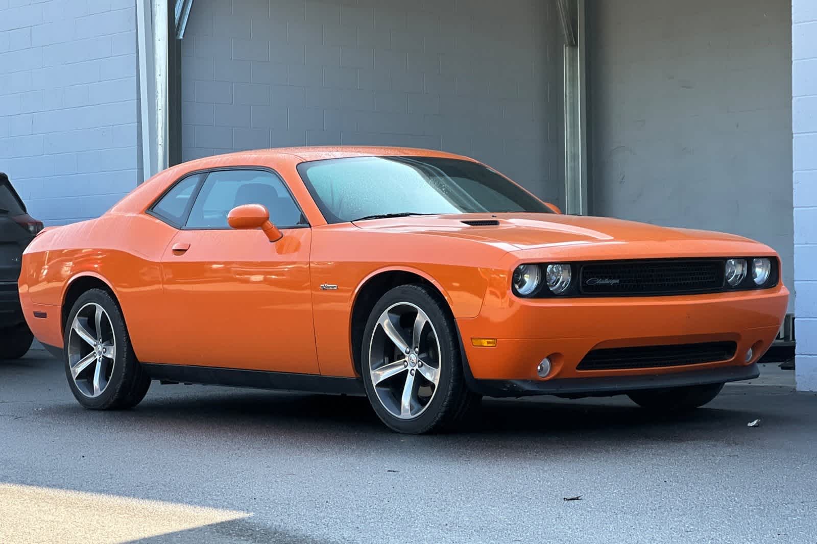 Thumbnail: 2014 Dodge Challenger - 10