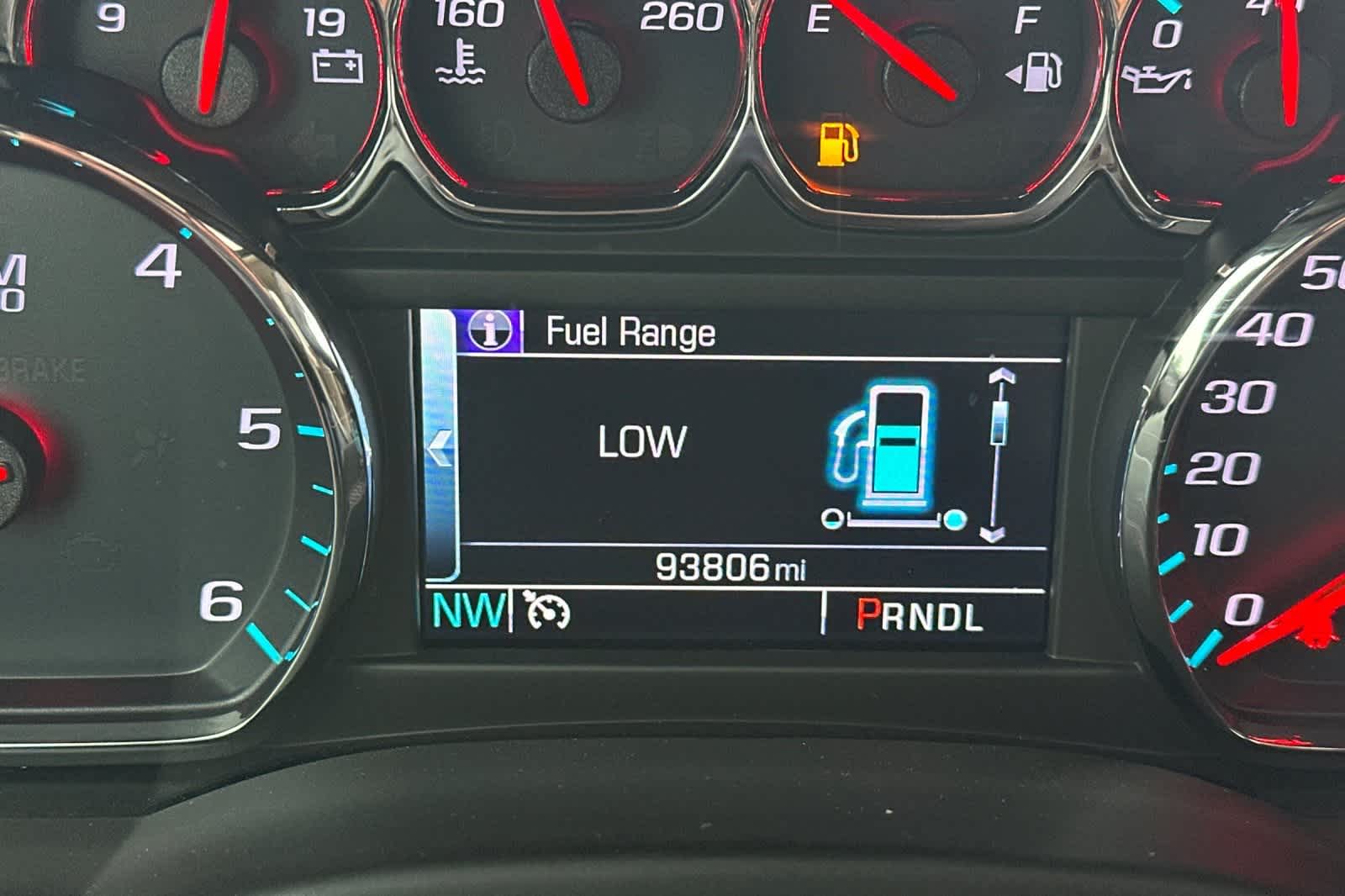 Thumbnail: 2018 Chevrolet Suburban - 24