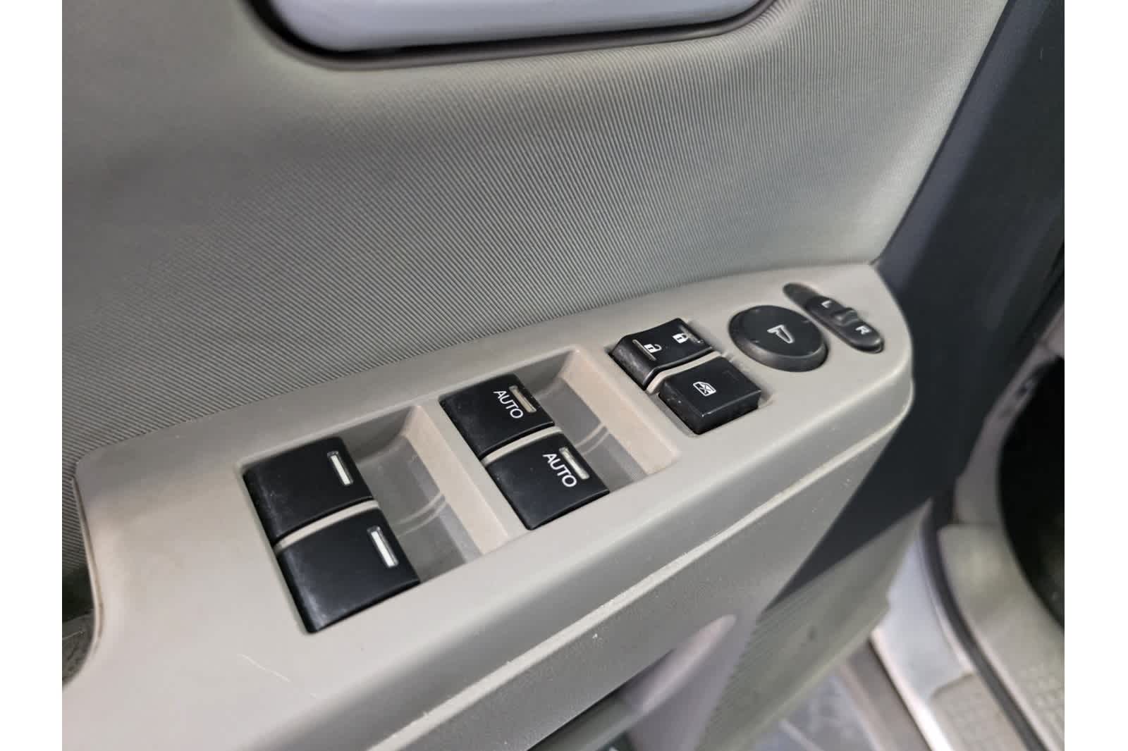 Thumbnail: 2015 Honda Pilot - 19