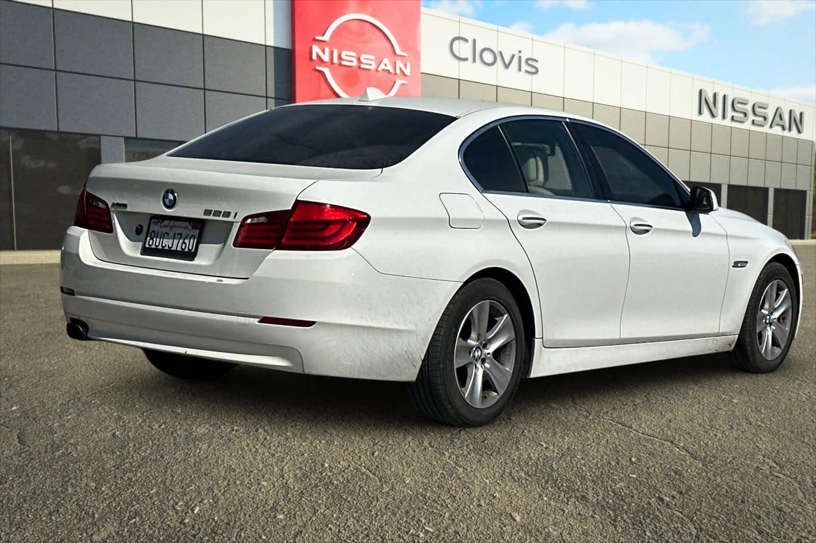 Thumbnail: 2013 BMW 5 Series - 3