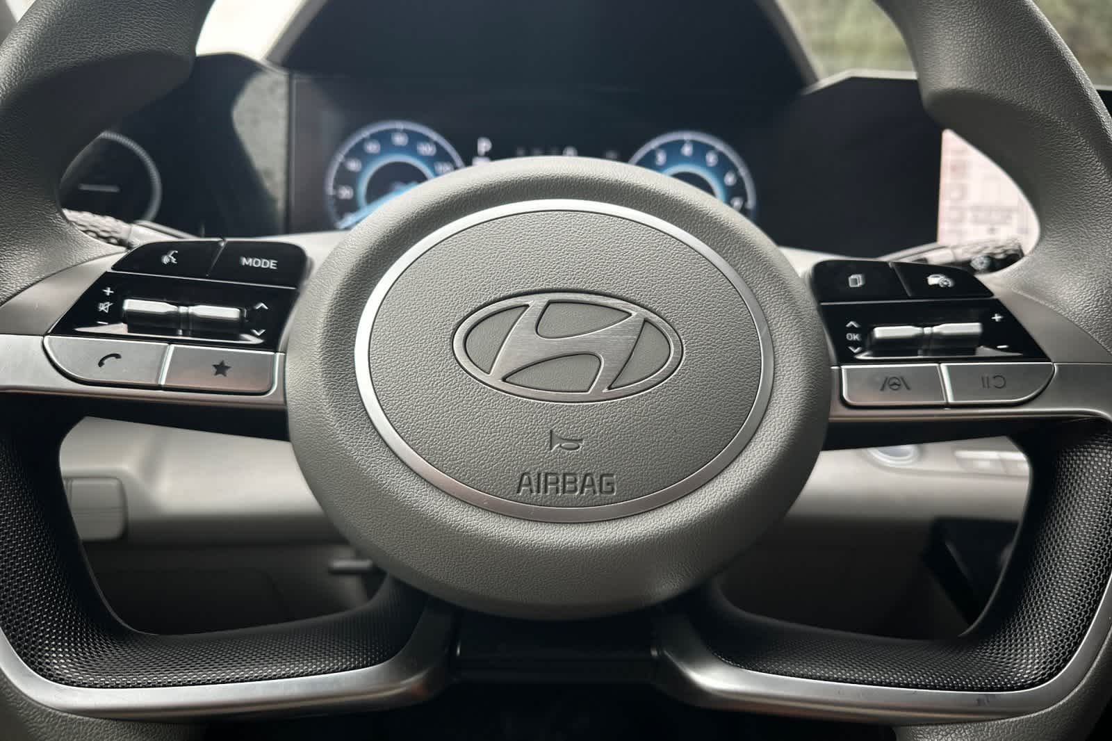 Thumbnail: 2024 Hyundai Elantra - 29