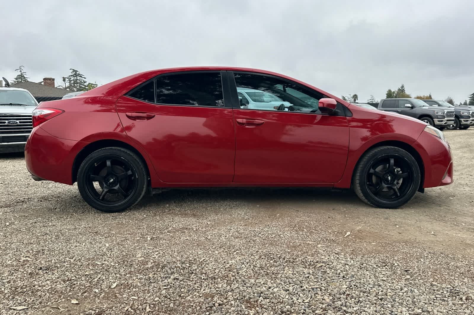 Thumbnail: 2015 Toyota Corolla - 9