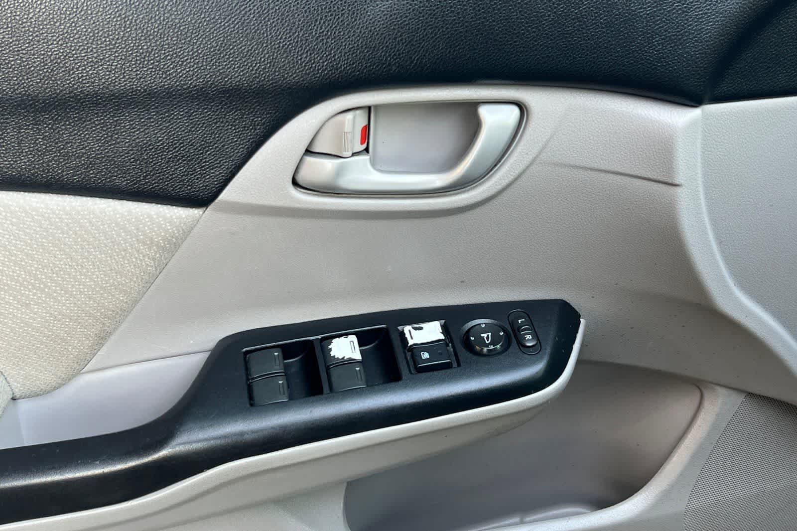 Thumbnail: 2013 Honda Civic - 15