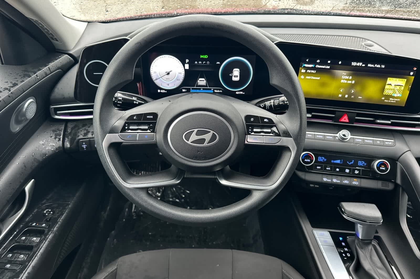 Thumbnail: 2024 Hyundai Elantra - 14