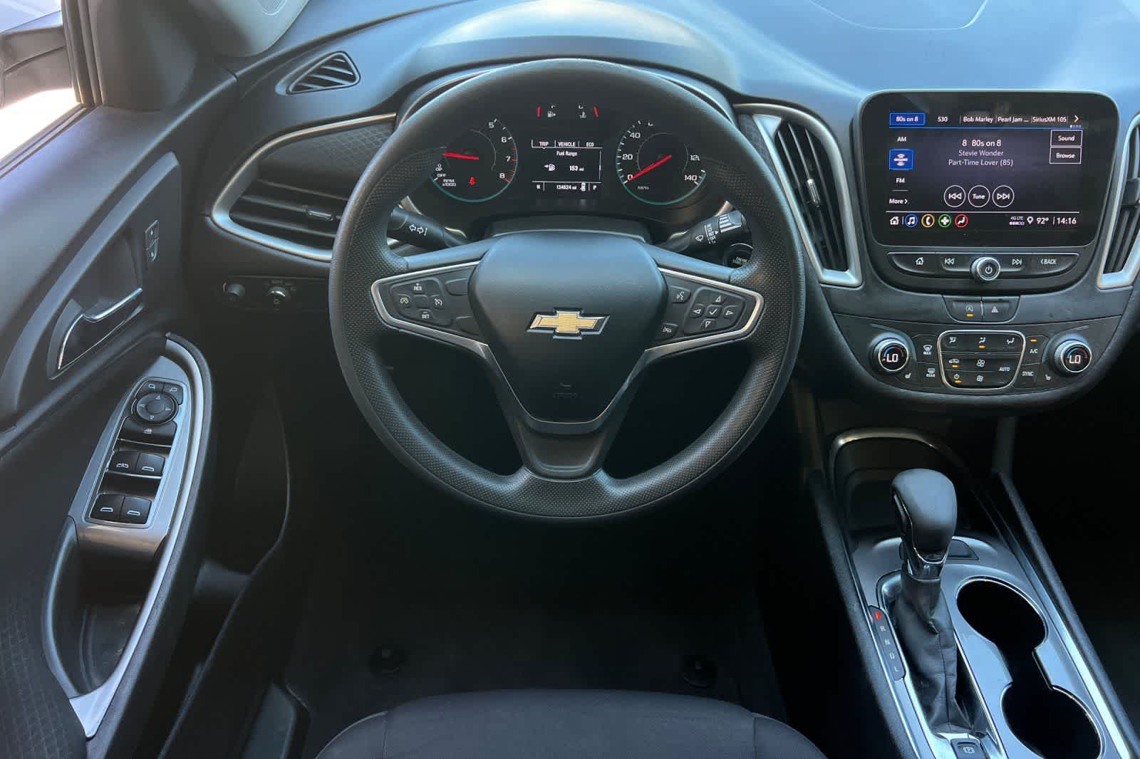 Thumbnail: 2022 Chevrolet Malibu - 16