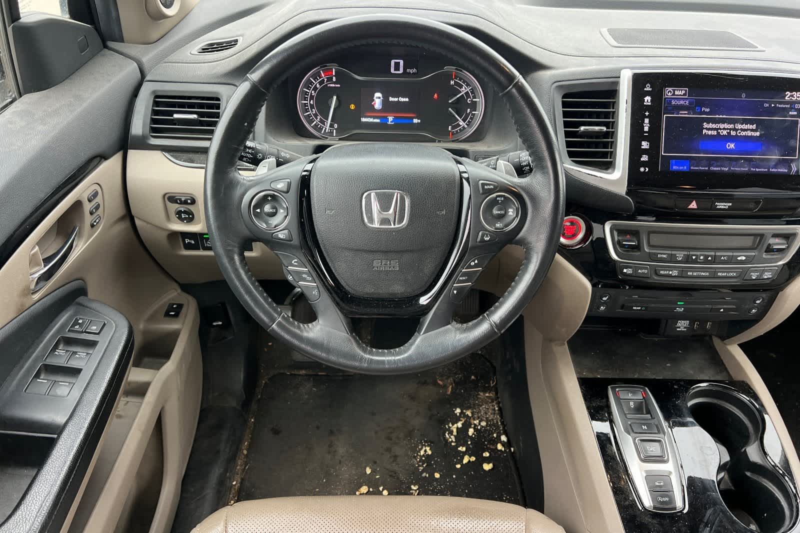 Thumbnail: 2017 Honda Pilot - 14