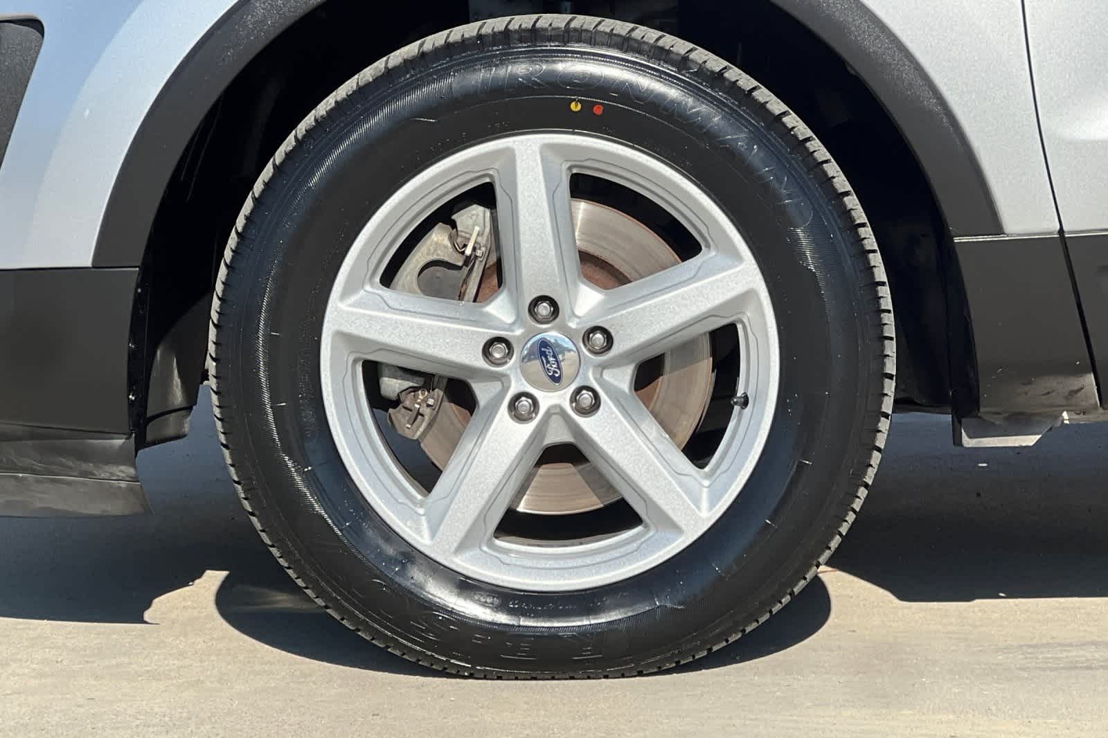 Thumbnail: 2017 Ford Explorer - 37