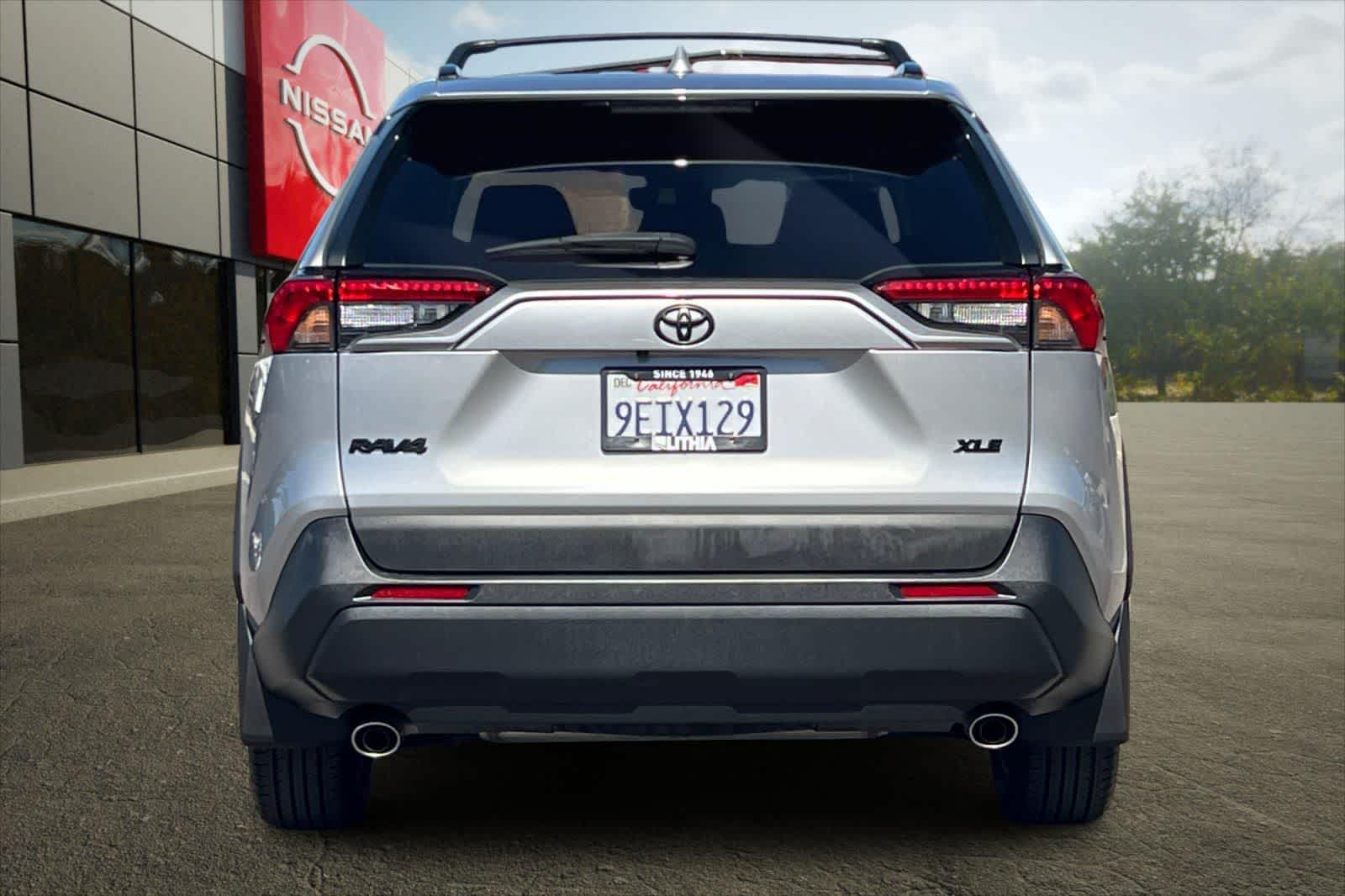 Thumbnail: 2023 Toyota RAV4 - 7