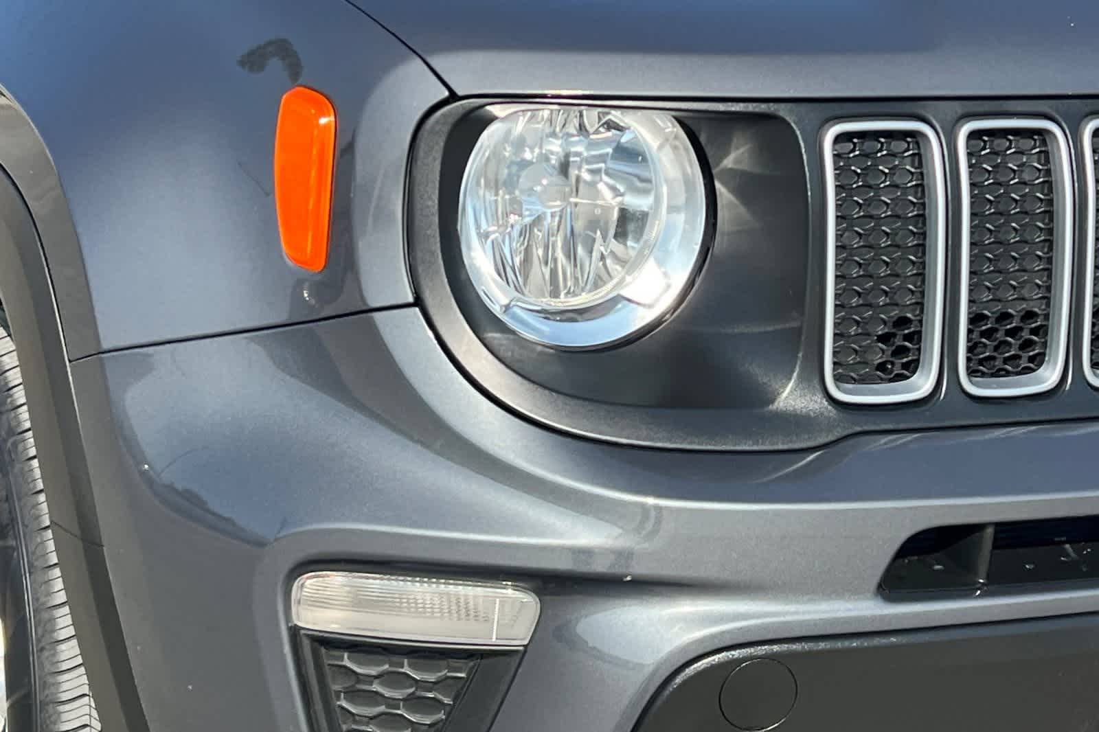 Thumbnail: 2023 Jeep Renegade - 34