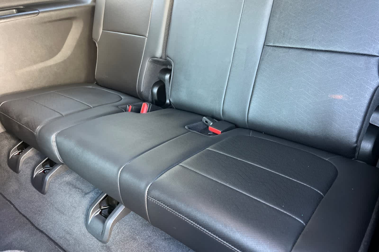 Thumbnail: 2023 Chevrolet Traverse - 17