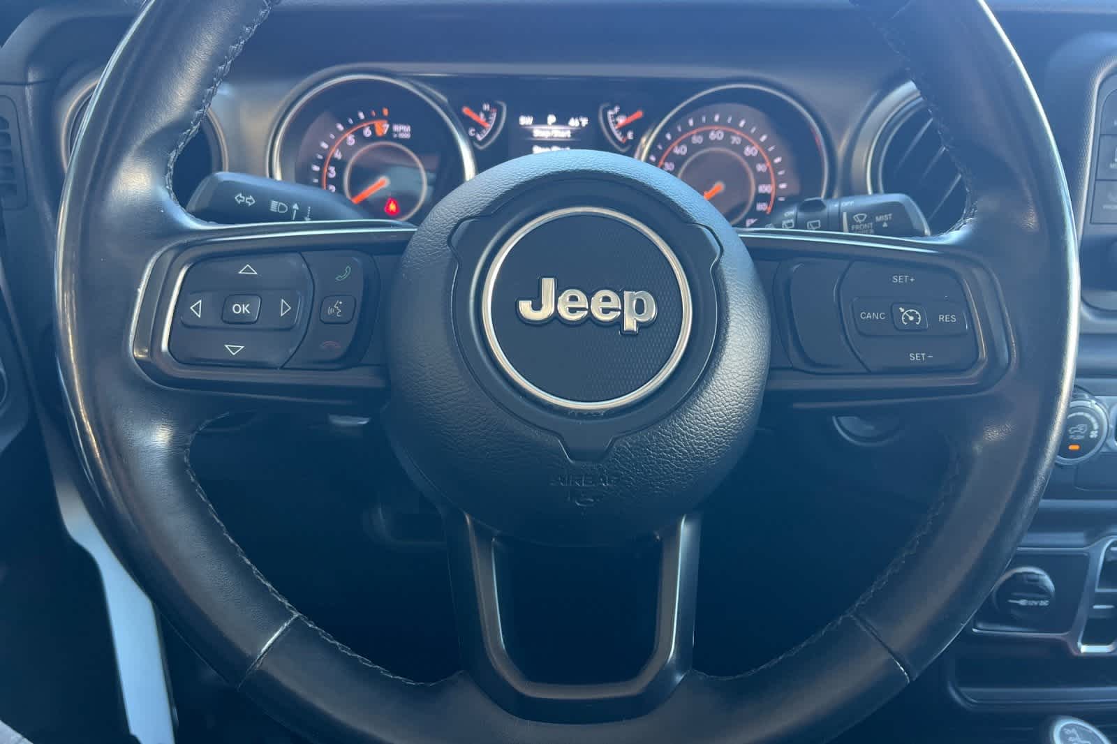 Thumbnail: 2019 Jeep Wrangler - 25