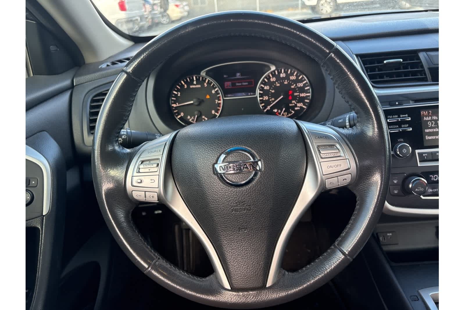 Thumbnail: 2017 Nissan Altima - 23