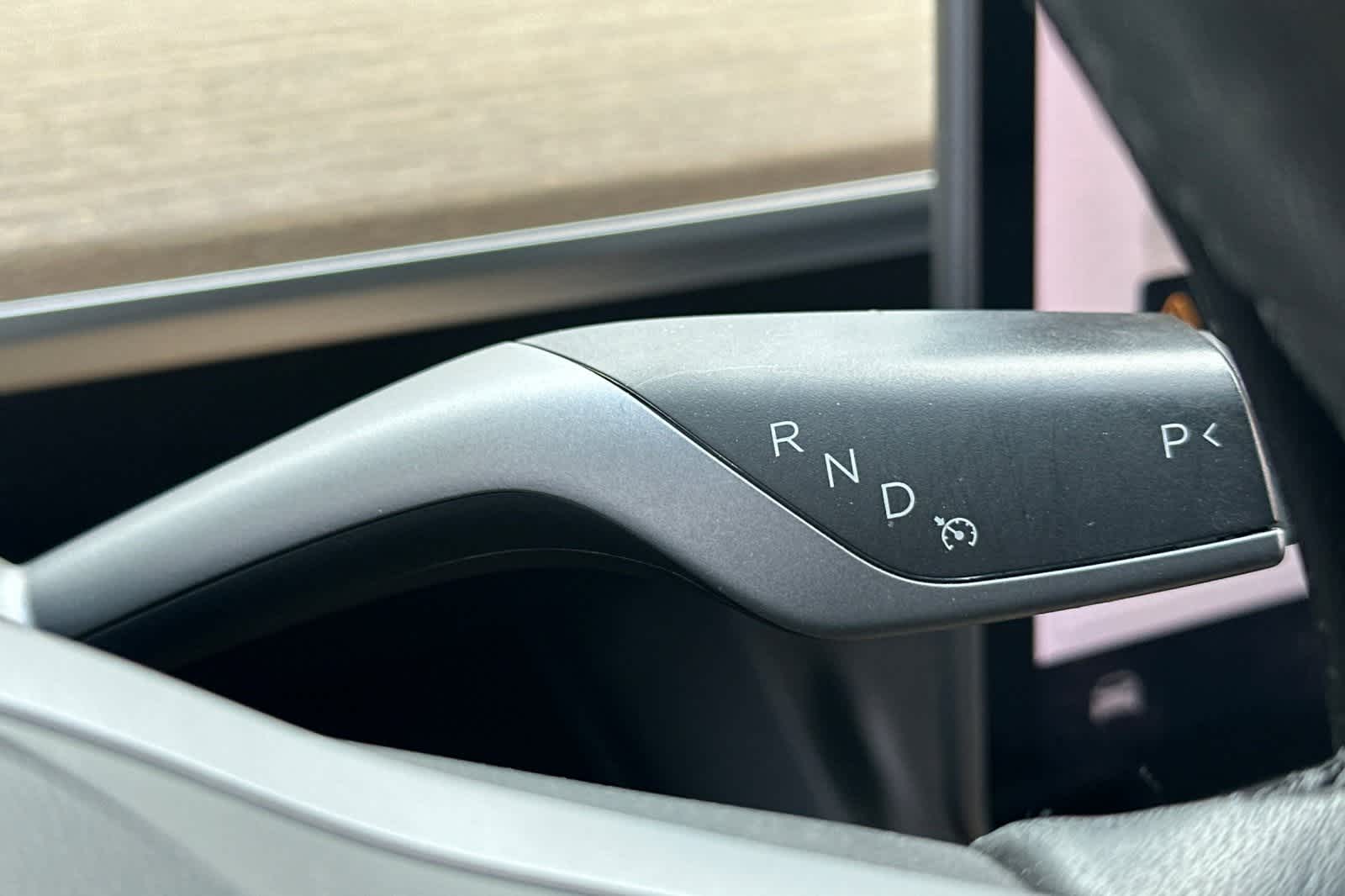 Thumbnail: 2022 Tesla Model Y - 25
