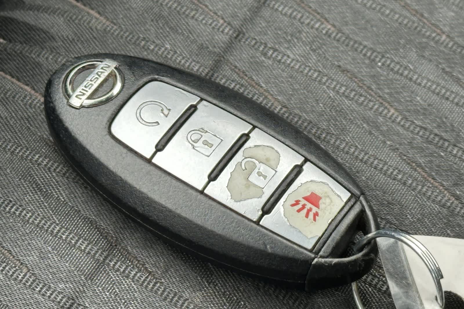 Thumbnail: 2017 Nissan Rogue - 27