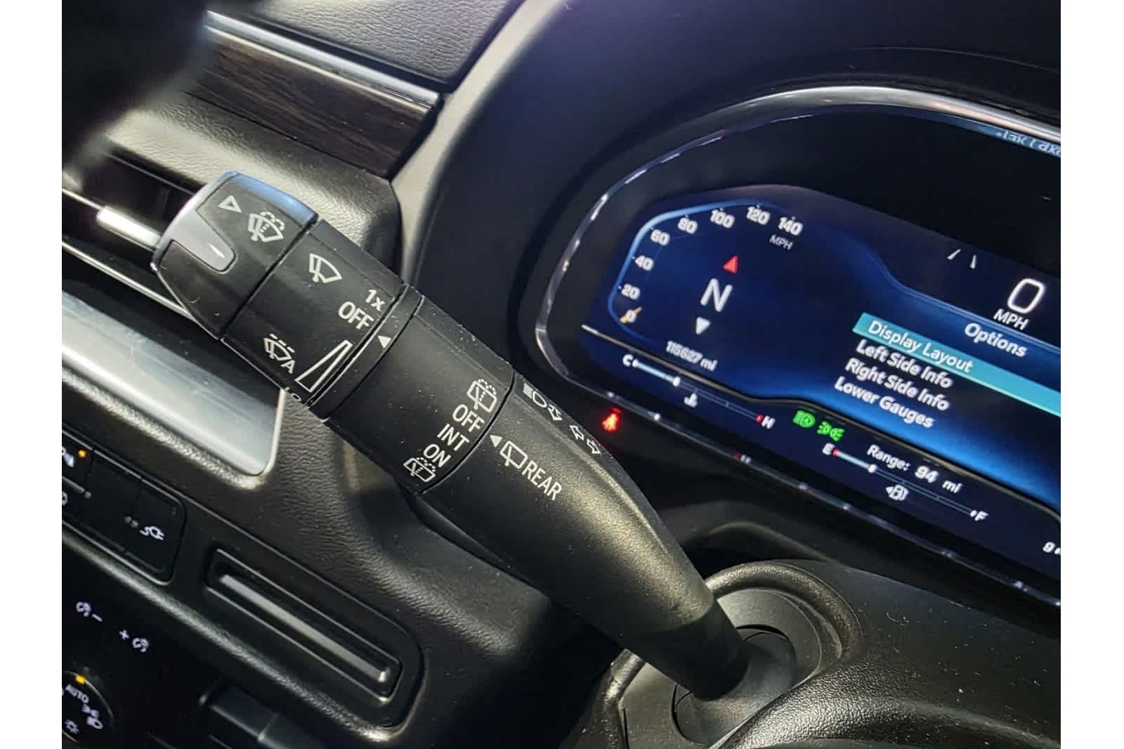 Thumbnail: 2022 Chevrolet Suburban - 28