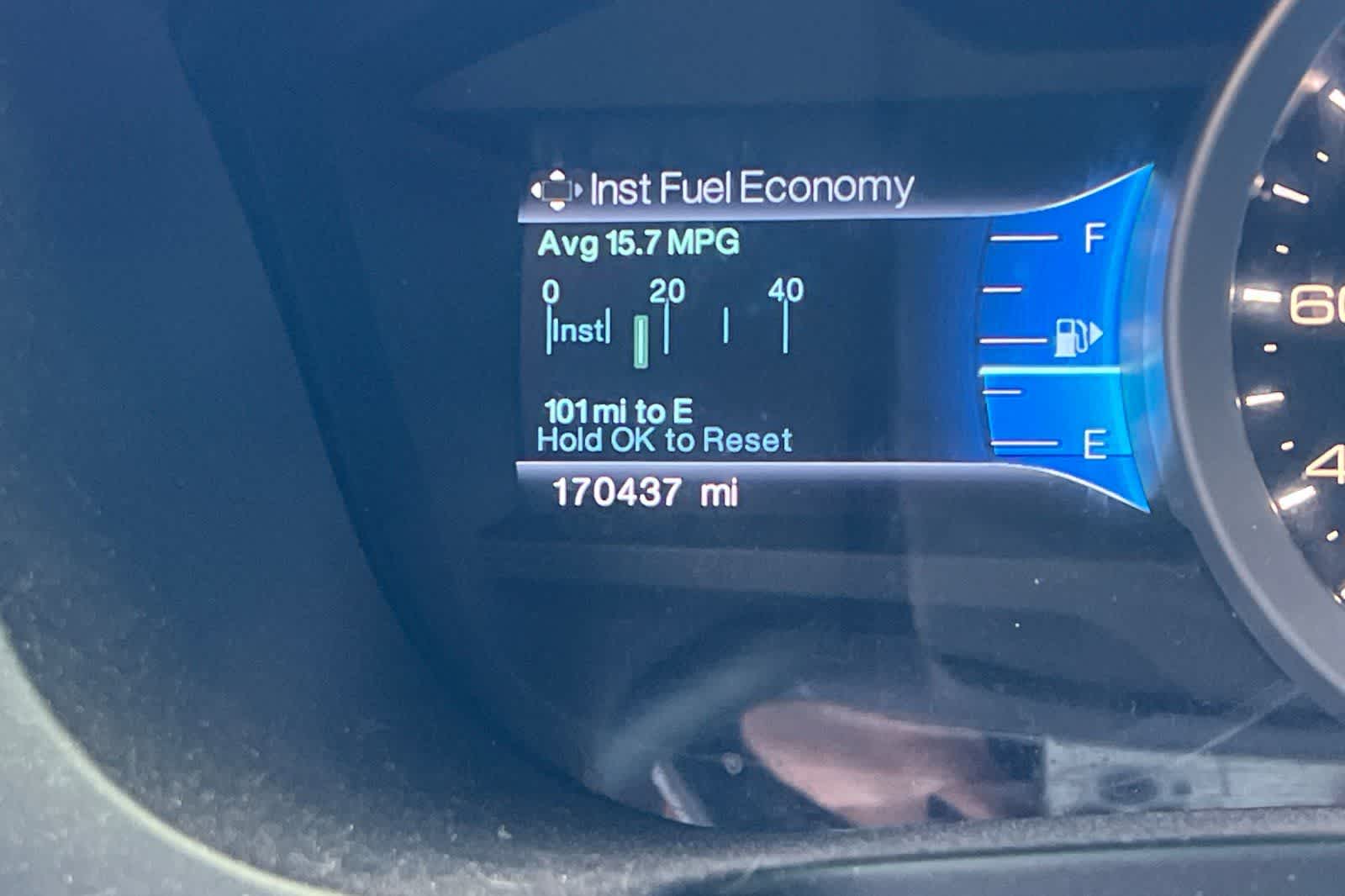 Thumbnail: 2014 Ford Explorer - 28