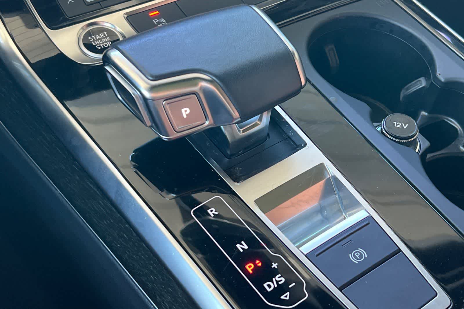 Thumbnail: 2021 Audi Q7 - 23