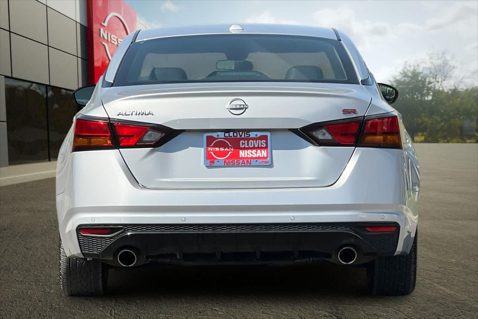 Thumbnail: 2023 Nissan Altima - 8