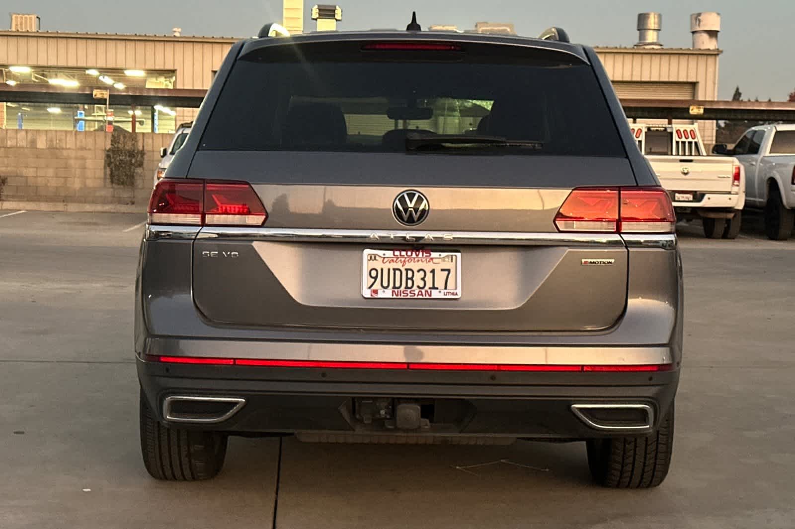 Thumbnail: 2022 Volkswagen Atlas - 8