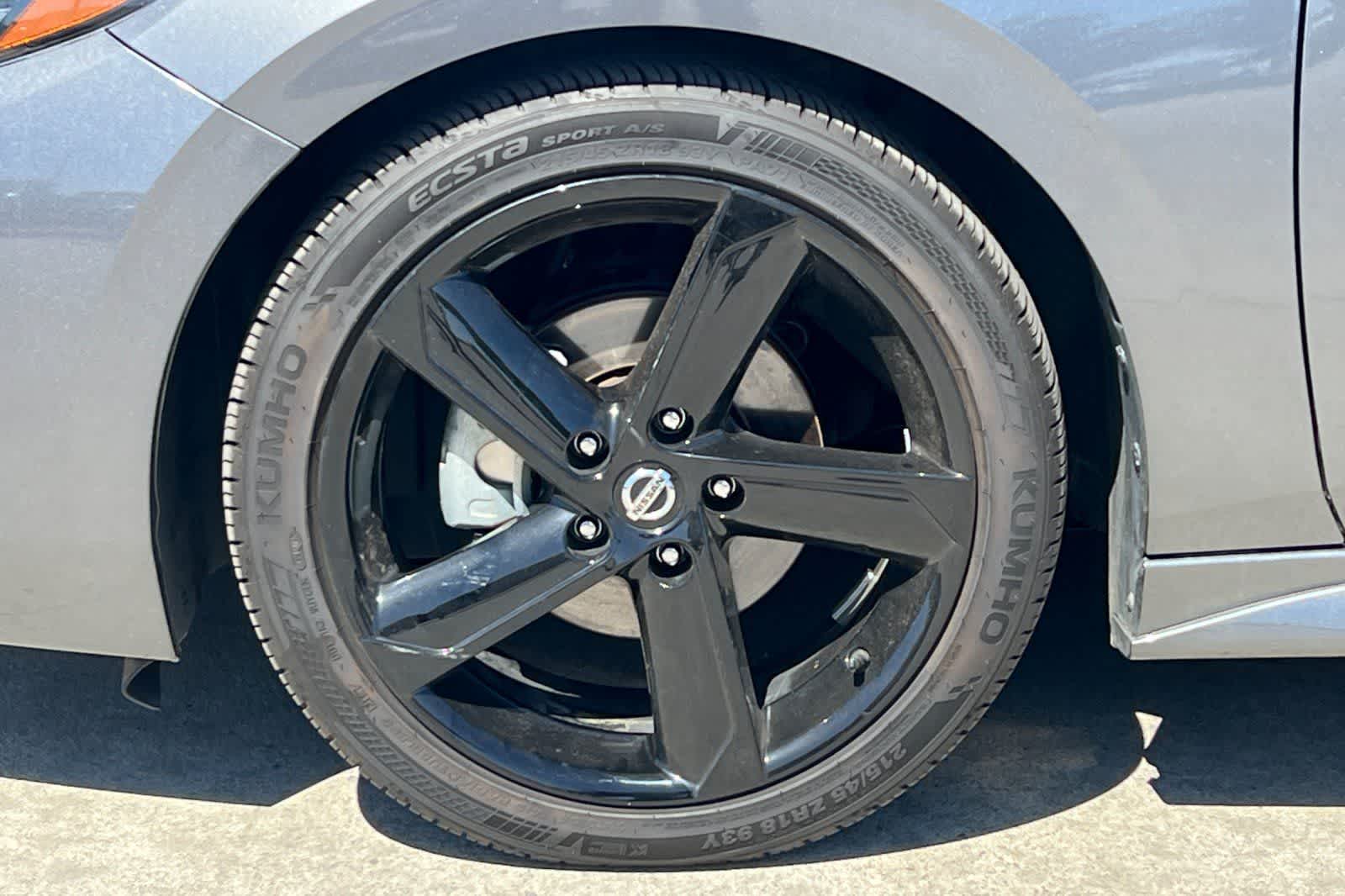 Thumbnail: 2023 Nissan Sentra - 12