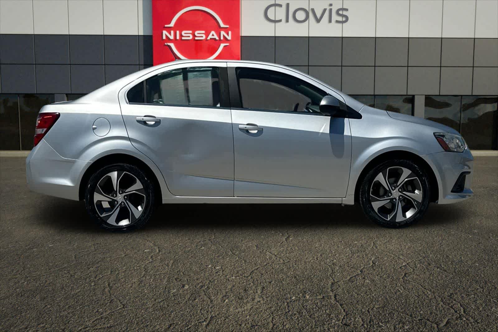 Thumbnail: 2017 Chevrolet Sonic - 9