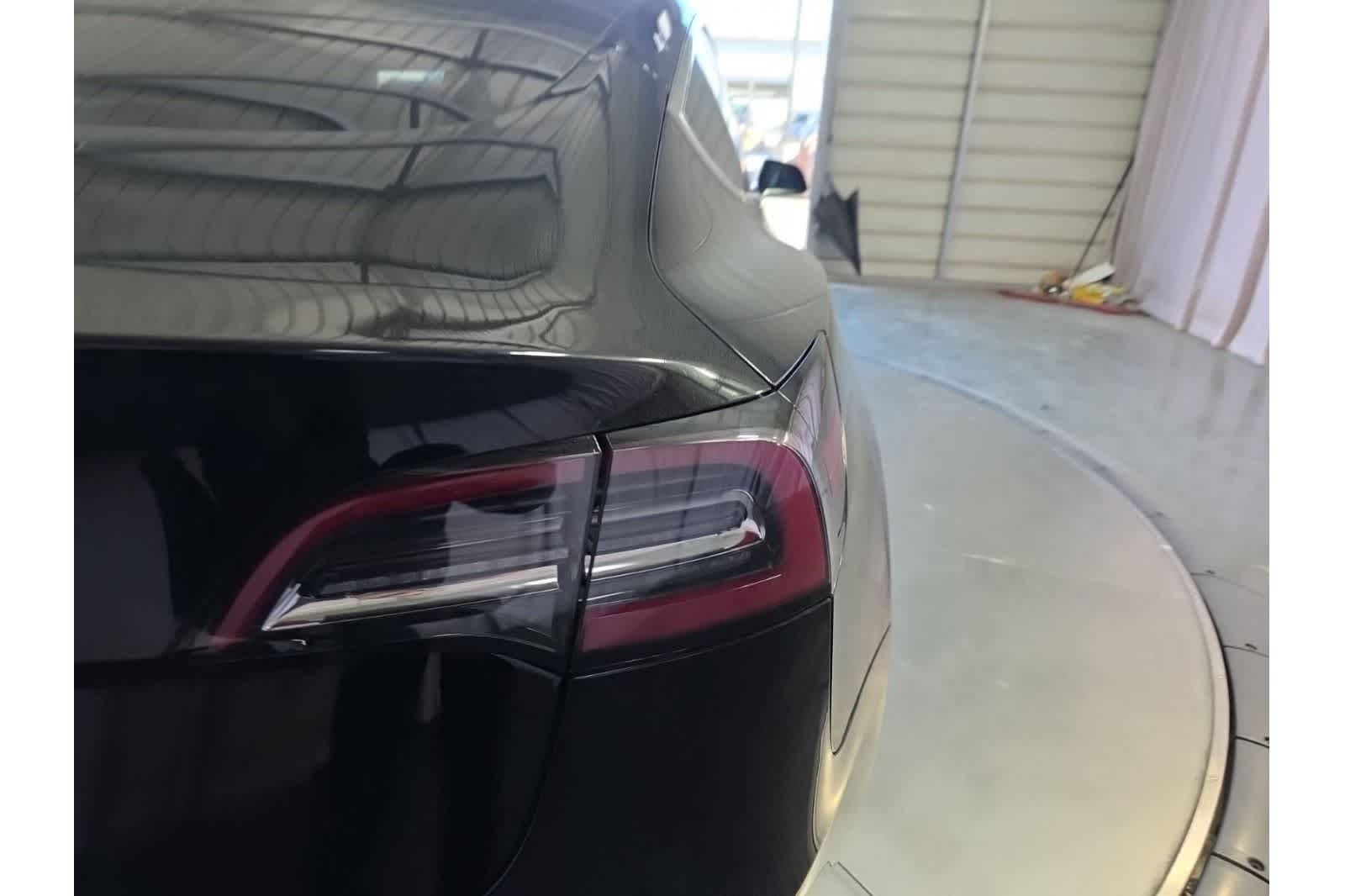 Thumbnail: 2018 Tesla Model 3 - 10