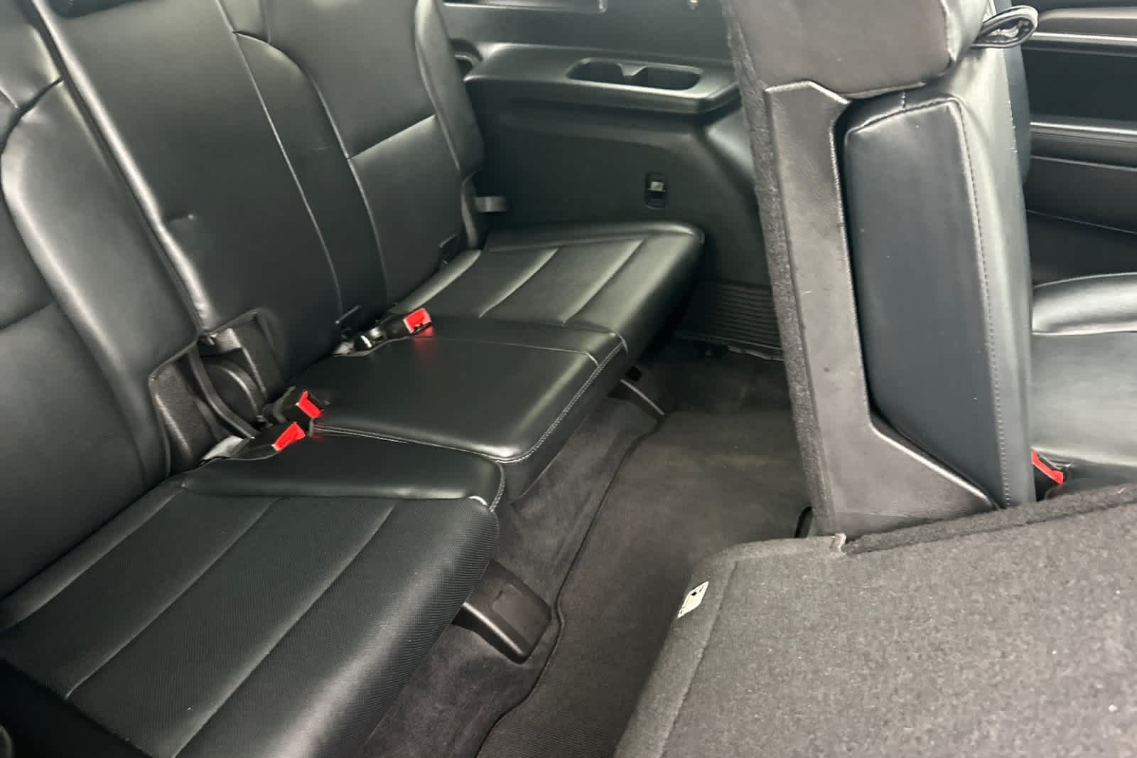 Thumbnail: 2020 Kia Telluride - 16