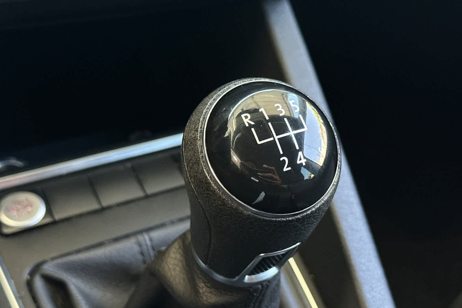 Thumbnail: 2015 Volkswagen Jetta - 23