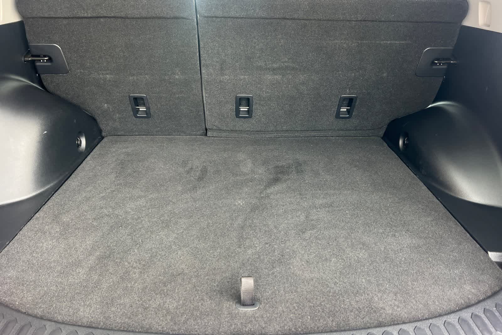 Thumbnail: 2013 Kia Sportage - 17