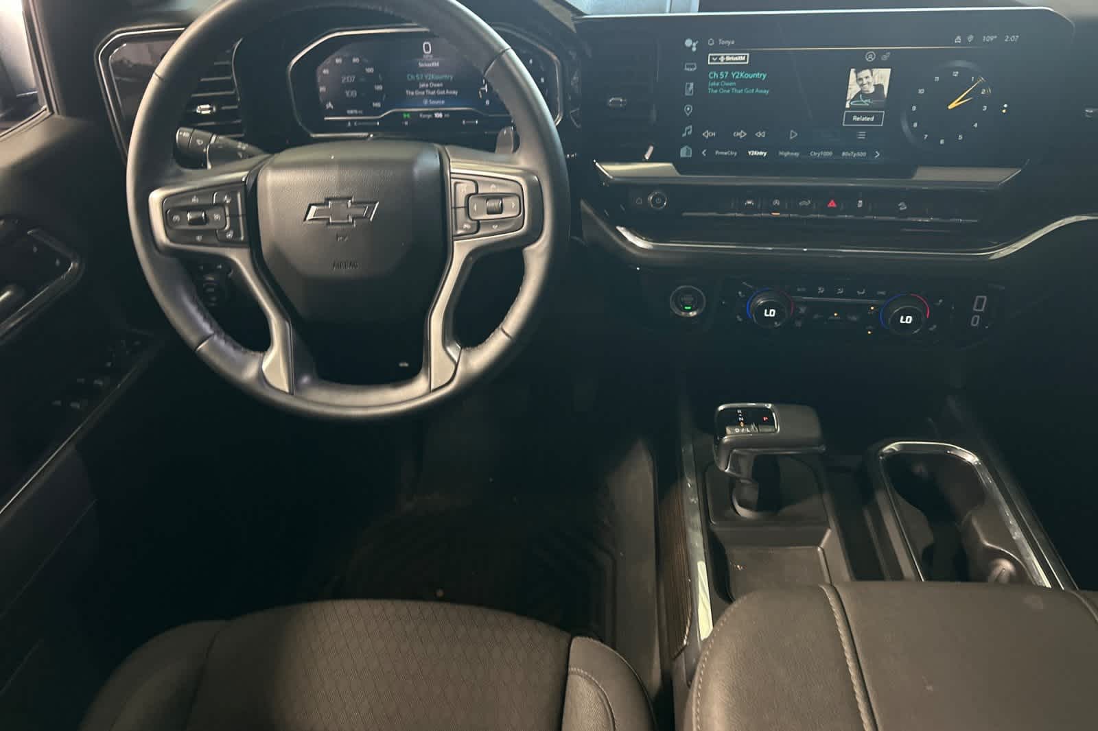 Thumbnail: 2024 Chevrolet Silverado 1500 - 17