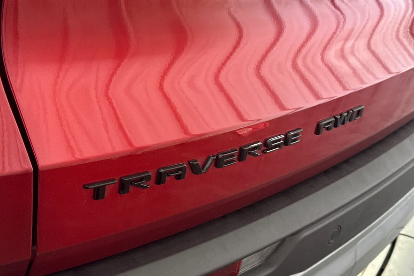 Thumbnail: 2025 Chevrolet Traverse - 17