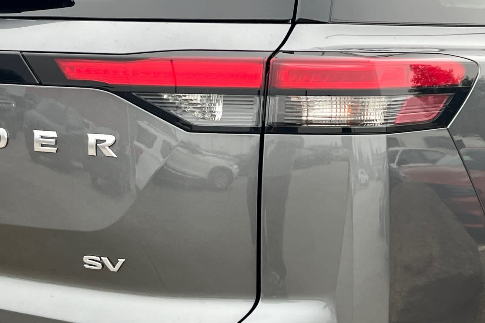 Thumbnail: 2024 Nissan Pathfinder - 17