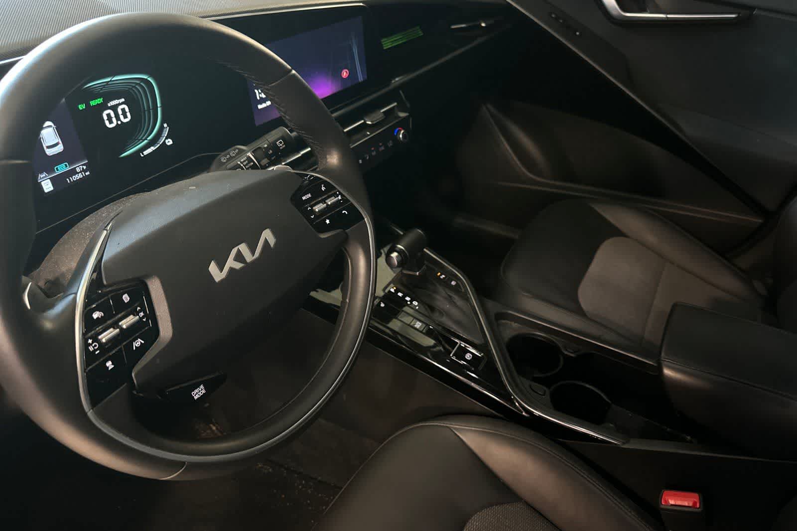 Thumbnail: 2023 Kia Niro - 14