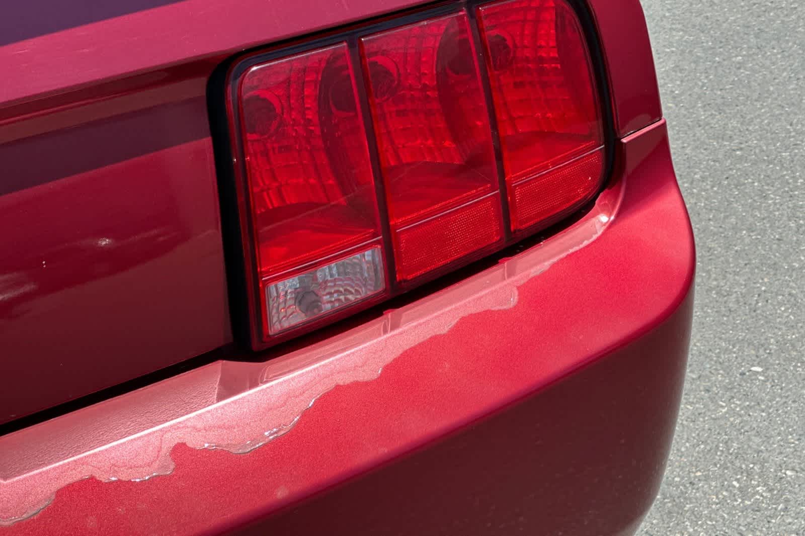 2006 Ford Mustang  25