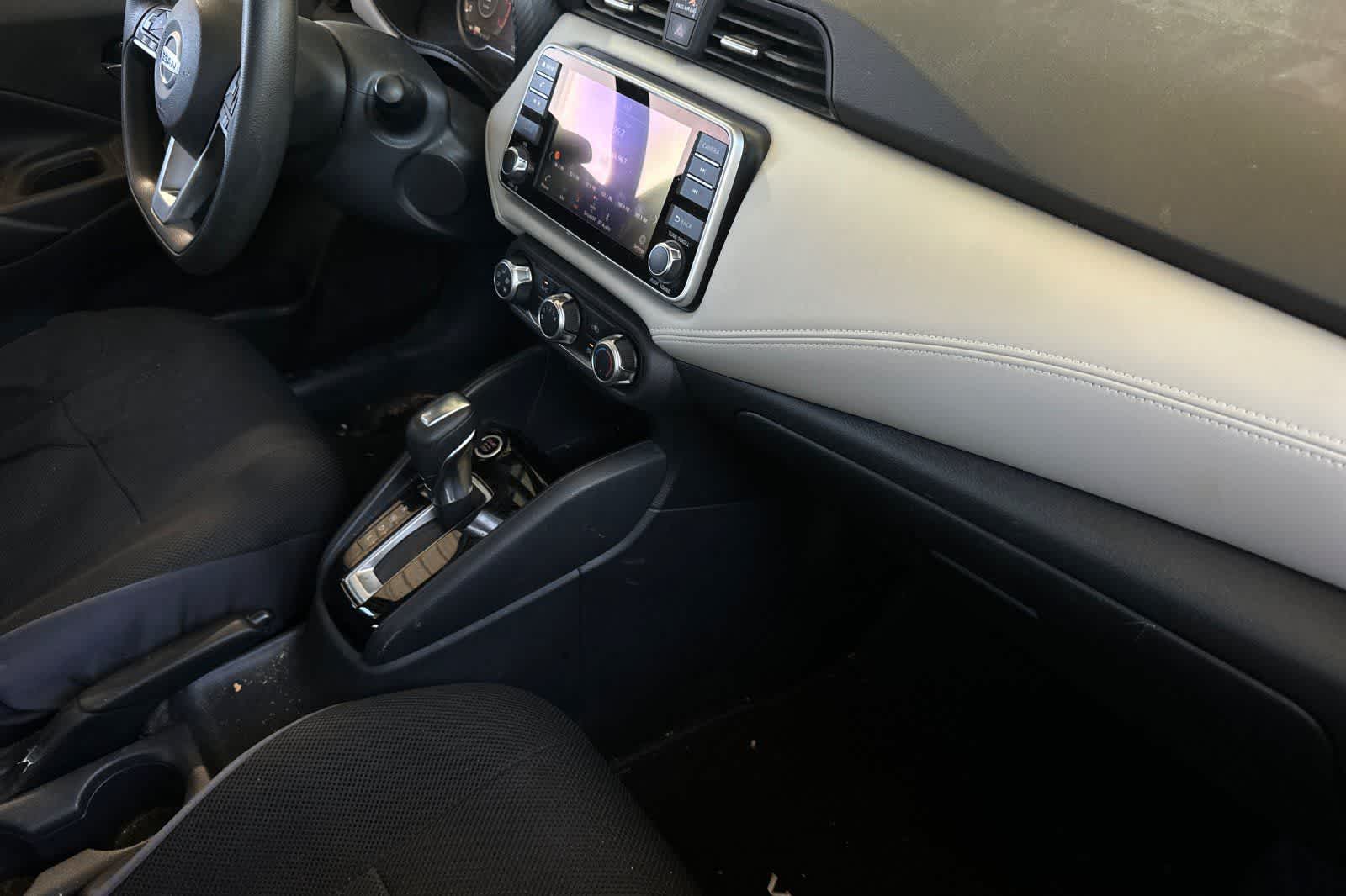 Thumbnail: 2020 Nissan Versa - 17