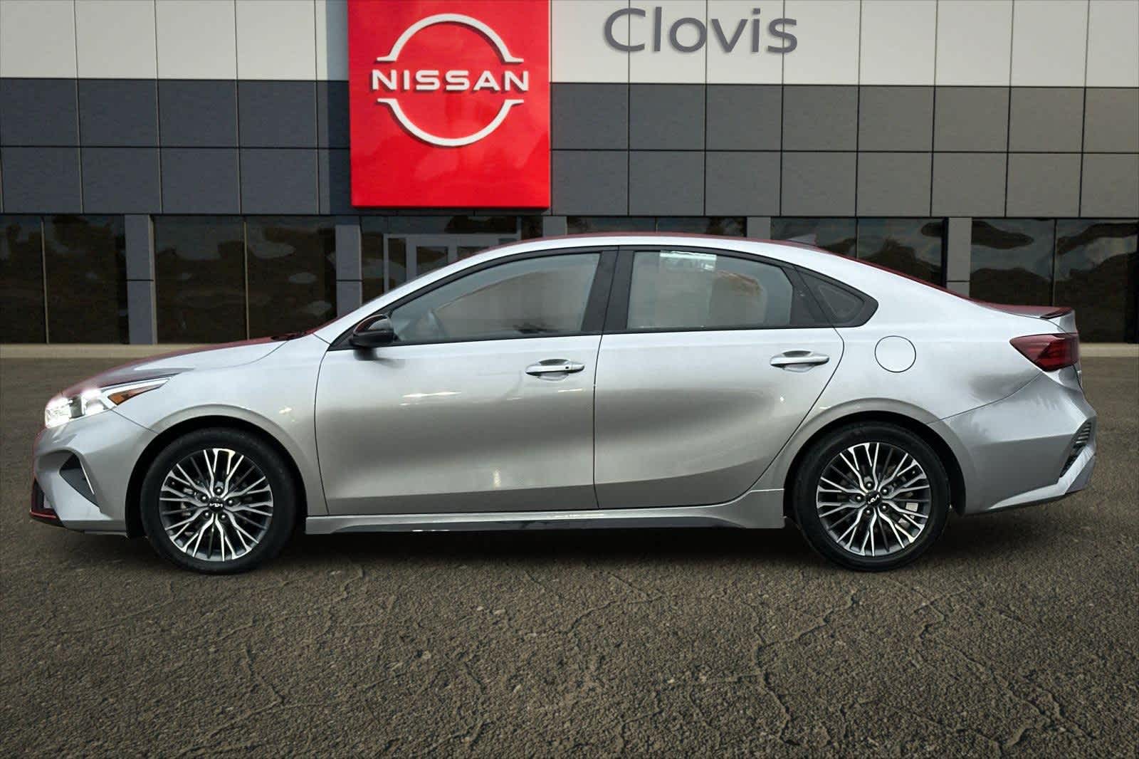 Thumbnail: 2023 Kia Forte - 6