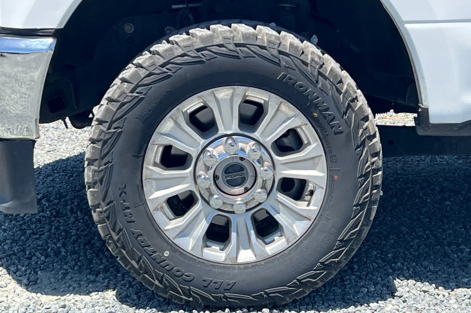 Thumbnail: 2022 Ford F-250 - 33