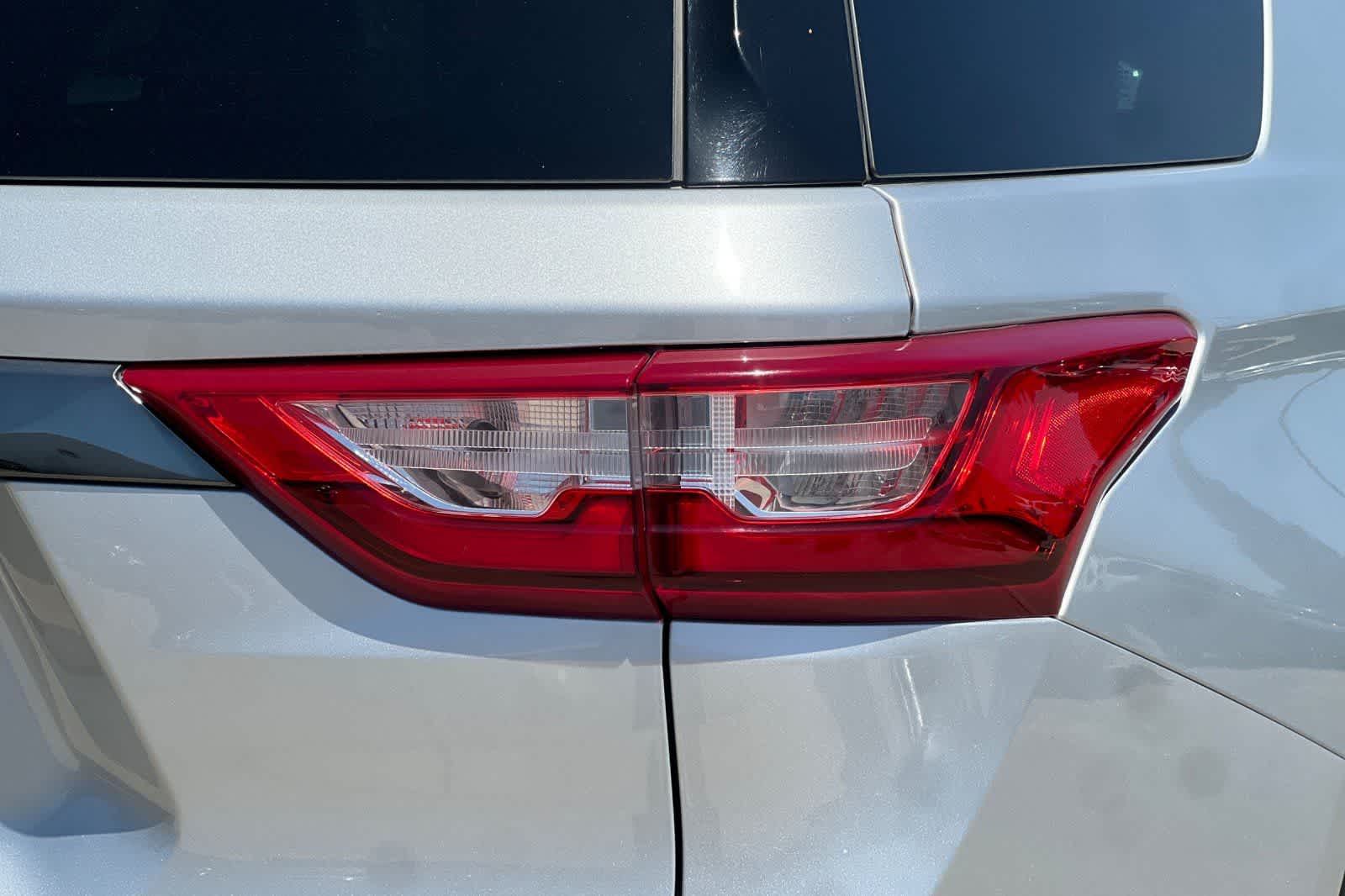 Thumbnail: 2020 Chevrolet Traverse - 37
