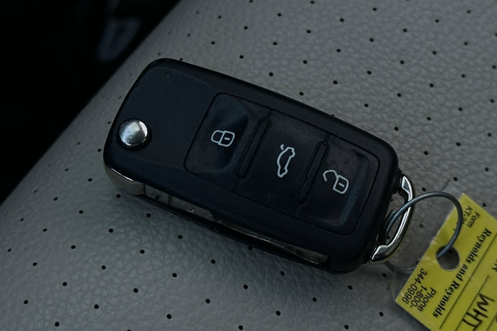 Thumbnail: 2017 Volkswagen Tiguan - 25