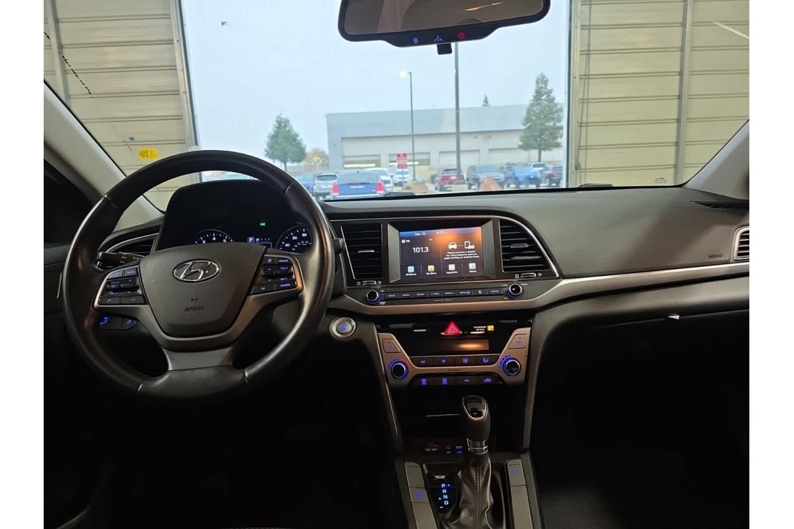 Thumbnail: 2017 Hyundai Elantra - 12