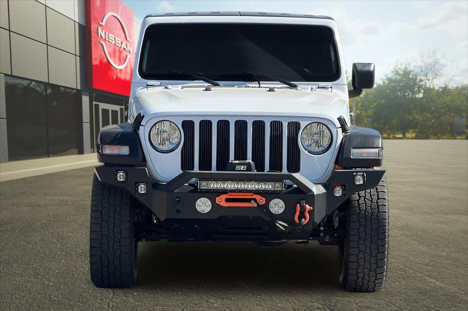Thumbnail: 2019 Jeep Wrangler - 11
