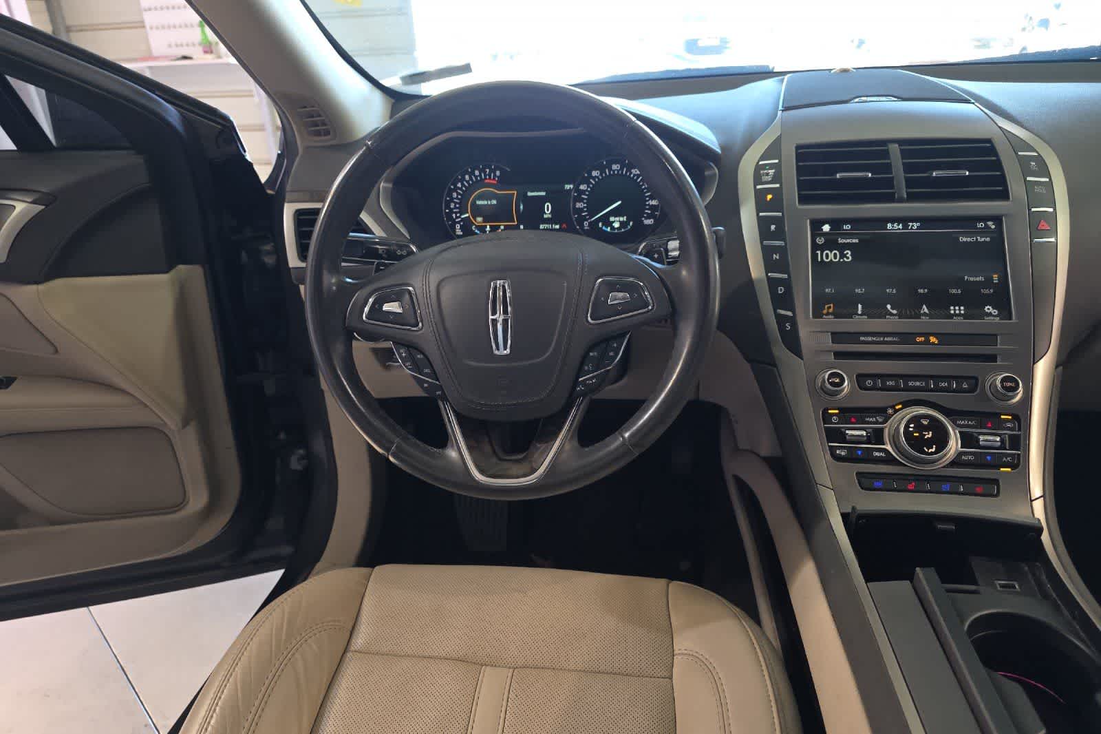 Thumbnail: 2017 Lincoln MKZ - 16